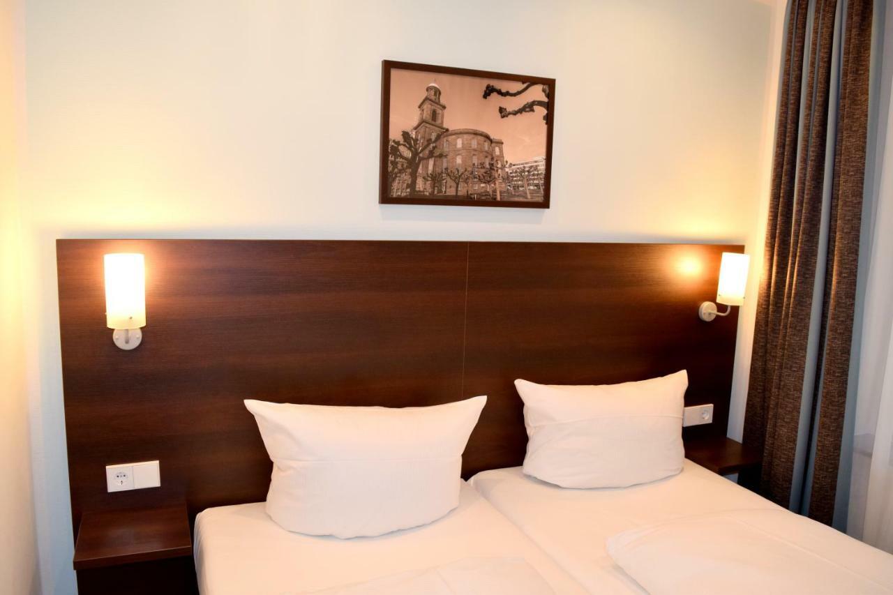 Trip Inn Budget Hotel Messe Франкфурт на Майн Екстериор снимка